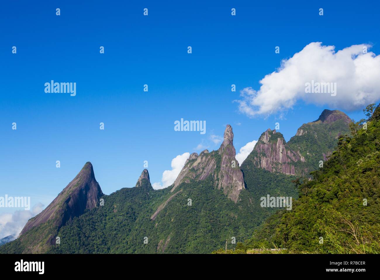 Famose cime del parco nazionale di Serra dos Orgaos in Brasile Foto Stock