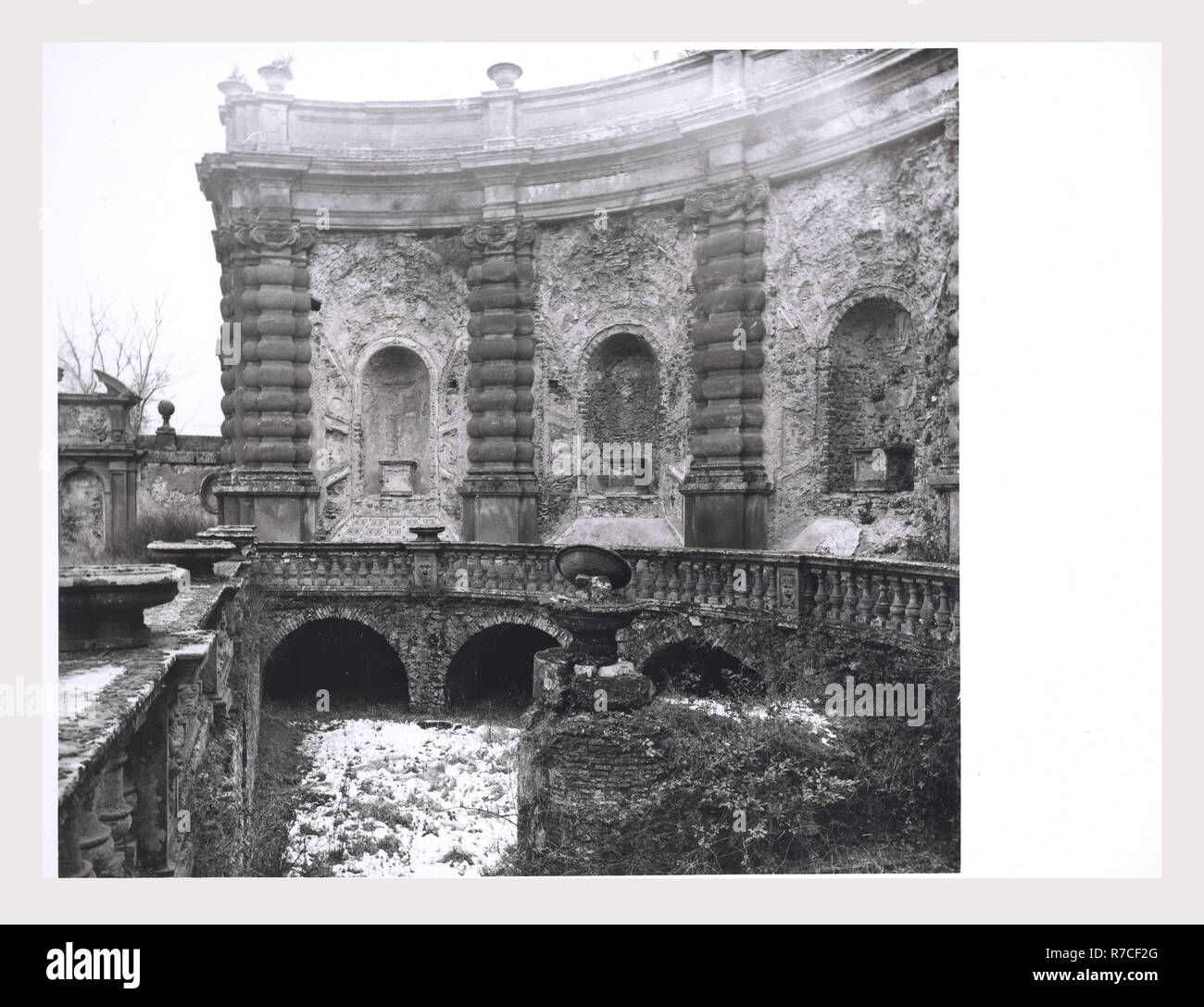 Villa mondragone immagini e fotografie stock ad alta risoluzione Alamy