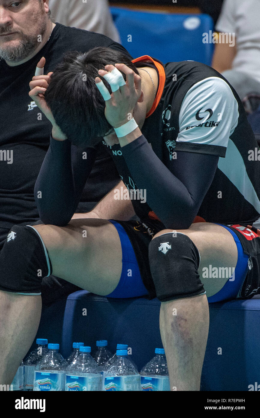 Modena, Italia. 8 Dic 2018. Yuki Ishikawa di Siena durante l'italiano Uomini lega volley serie A1 (SuperLega UnipolSai) match tra Modena Volley ed Emma Ville Siena al PalaPanini a Modena il 8 dicembre 2018. Credito: Enrico Calderoni AFLO/sport/Alamy Live News Foto Stock