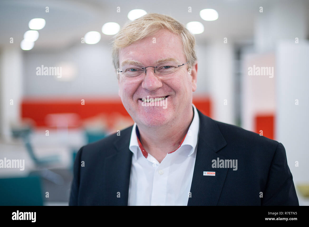 Gerlingen, Germania. 07Th Dec, 2018. Stefan Hartung, Bosch ex membro del consiglio di amministrazione per l'energia e la tecnologia edilizia settore di business. A partire dal 1 o gennaio 2019, Hartung sarà il nuovo Managing Director per la Mobility Solutions Division. Credito: Sebastian Gollnow/dpa/Alamy Live News Foto Stock