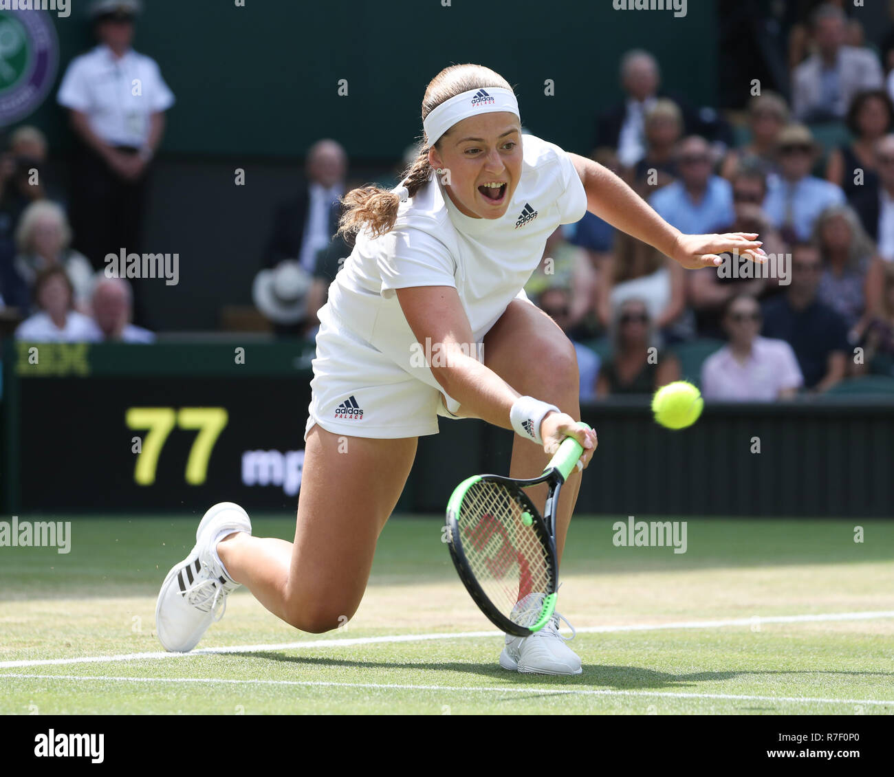 Lettore lettone Jelena Ostapenko in azione a Wimbledon,Londra, Regno Unito. Foto Stock