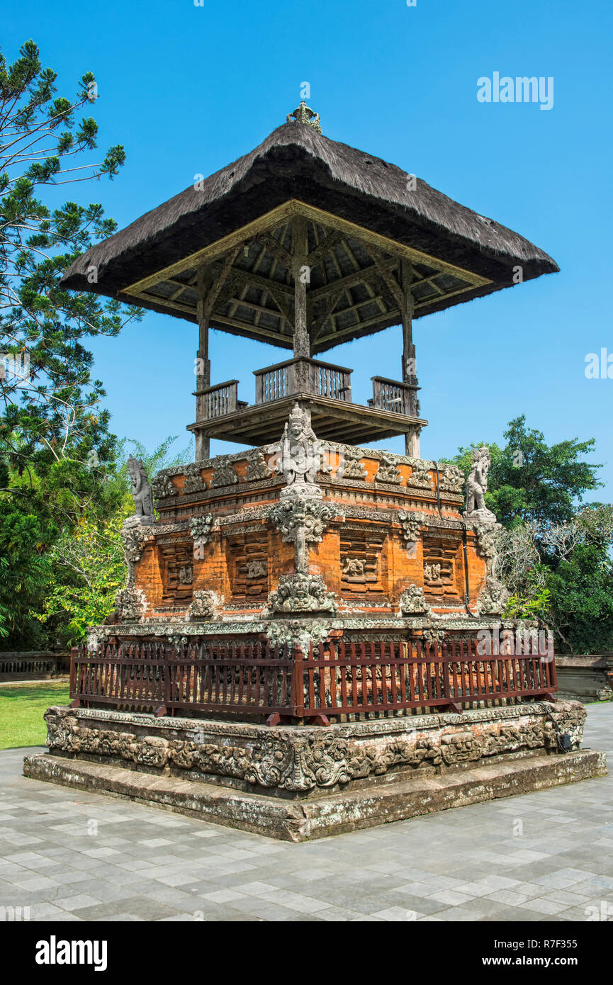 Pura Taman Ayun Temple, Balla, padiglione in legno, Mengwi, Bali, Indonesia Foto Stock