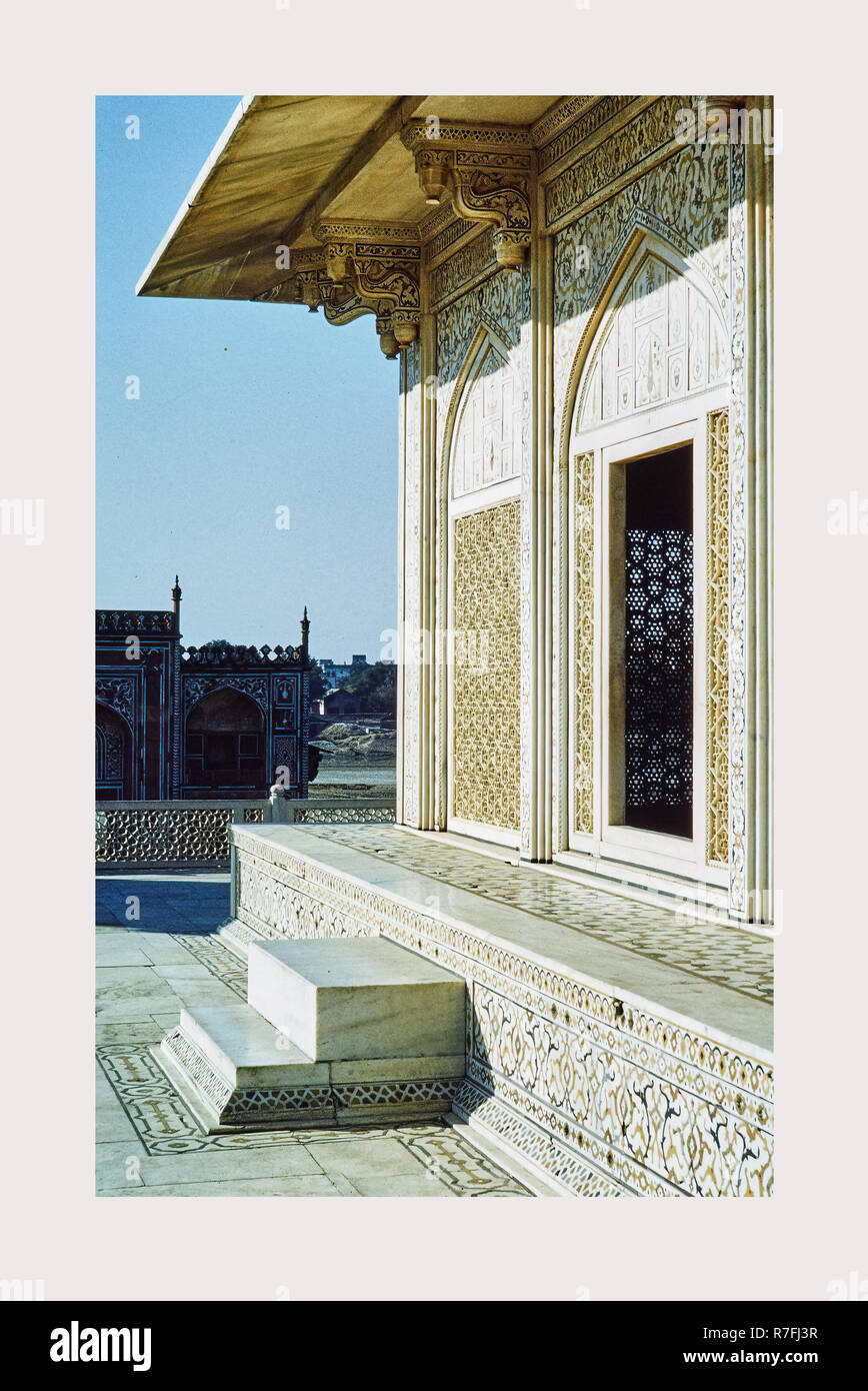 India, Āgra, Itmad-ud-Daulah della tomba 1968 o precedente, città di Mughul India Foto Stock