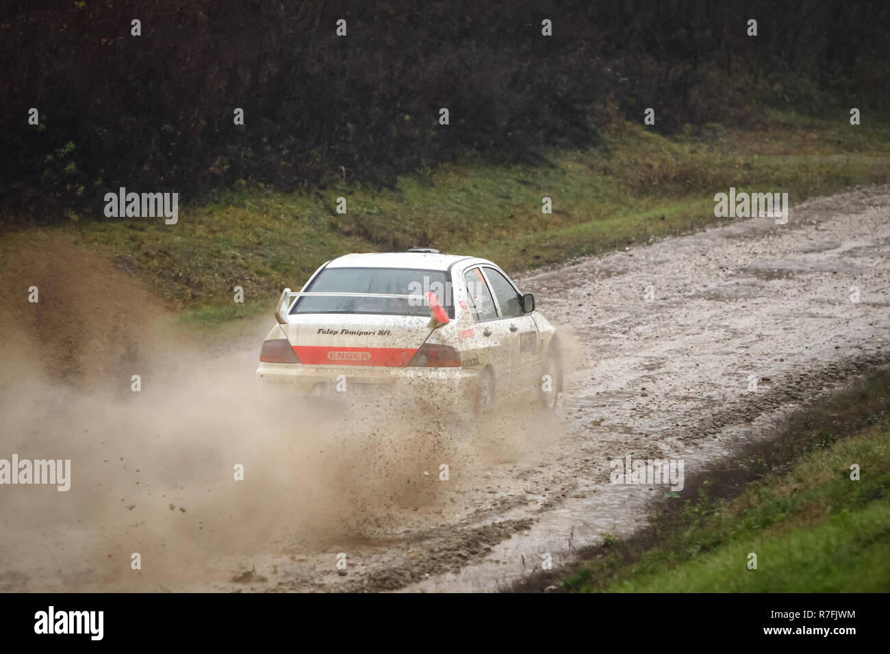 Sveta Nedjelja, Croazia - 25 novembre 2018. 9° Rally Show Santa Domenica. Janek Czako e Palko Czako dall Ungheria racing in Mitsubishi Lancer E Foto Stock