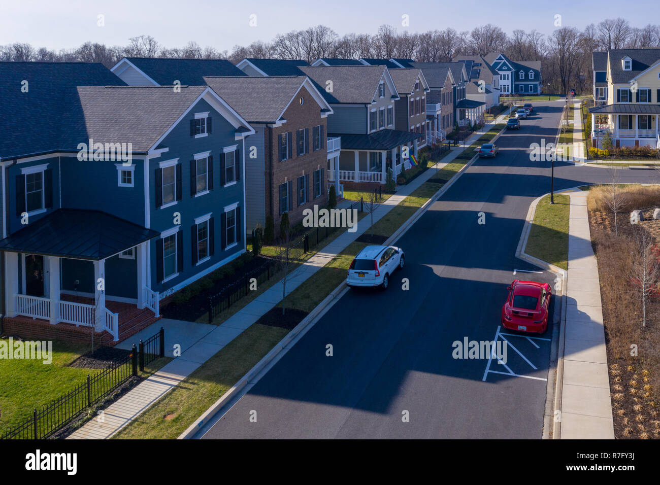 Vista aerea del tipico americano Immobiliare singola coloniale casa famiglia Foto Stock