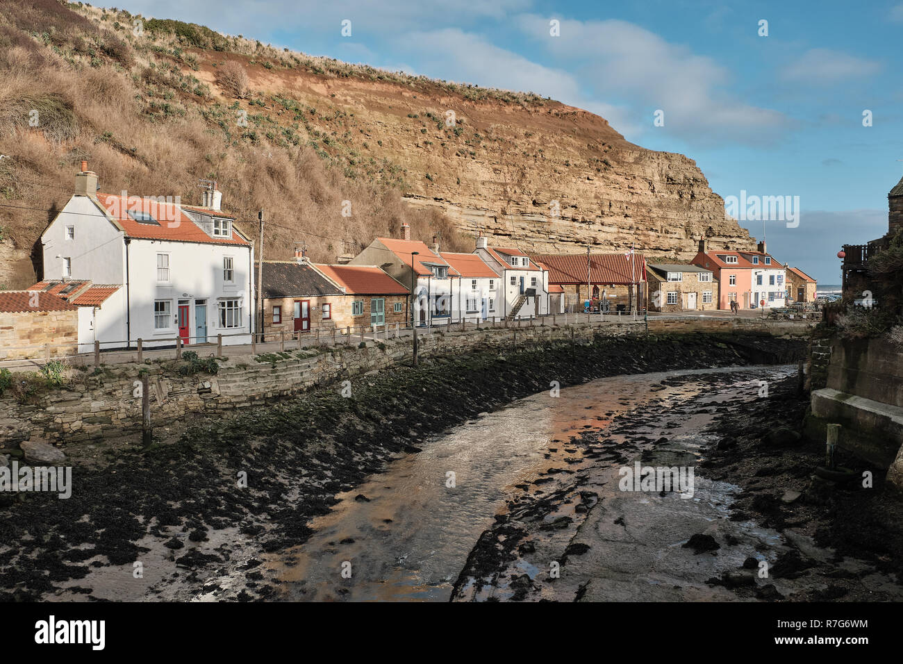 Staithes Harbour, North Yorkshire, Regno Unito Foto Stock
