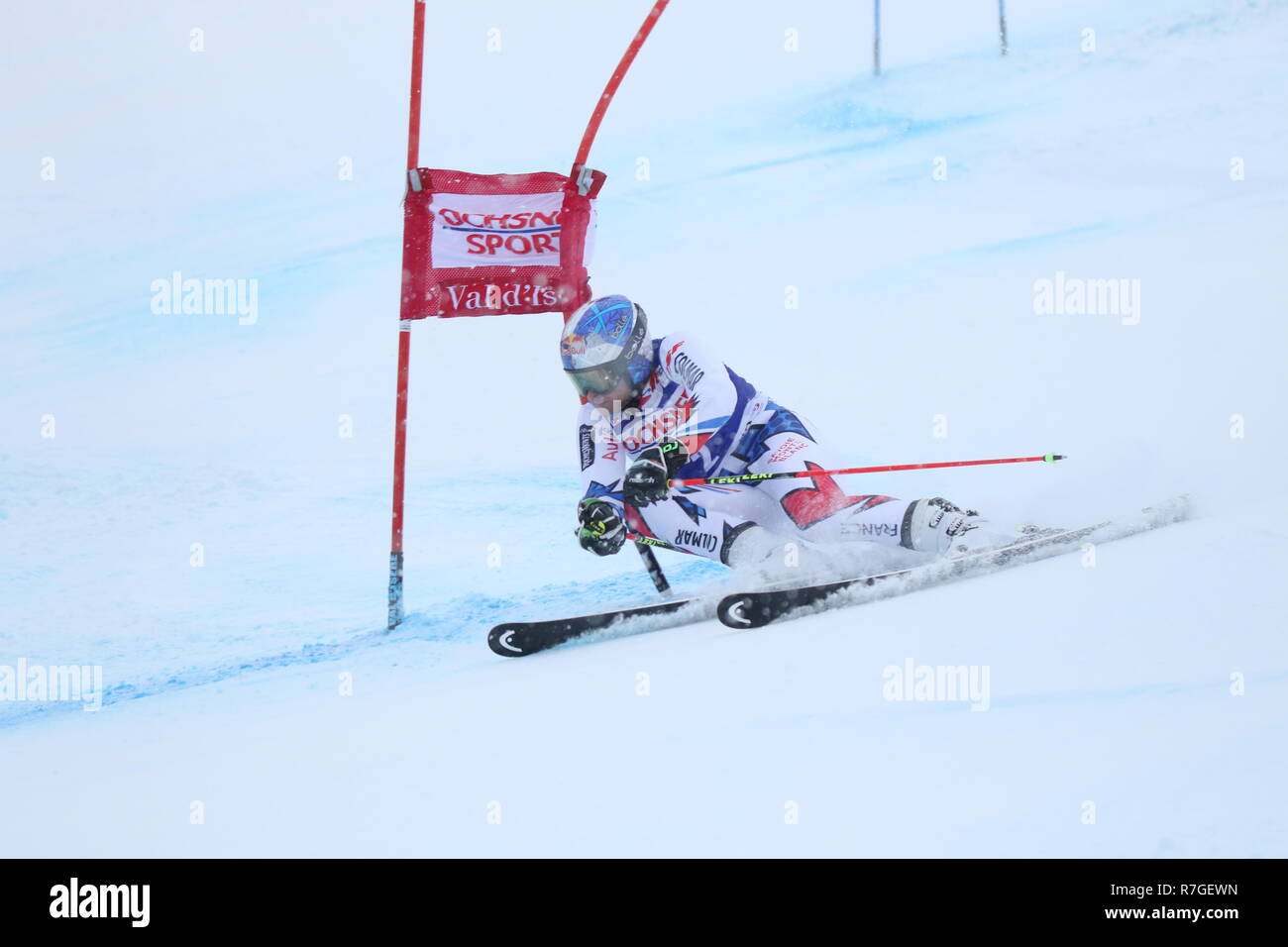 08 dicembre 2018 Val d'Isère, Francia. Alexis Pinturault di Courchevel, Francia competere in slalom gigante per l'Audi FIS Coppa del Mondo di Sci Alpino 2019 Foto Stock