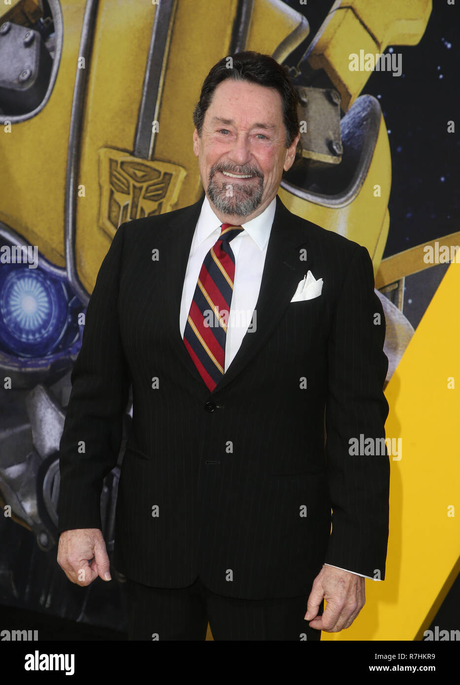 Hollywood, CA. Il 9 dicembre, 2018. Peter Cullen, al Global Premiere di Bumblebee a TCL Chinese Theatre in Hollywood, la California il 9 dicembre 2018. Credito: Faye Sadou/media/punzone Alamy Live News Foto Stock