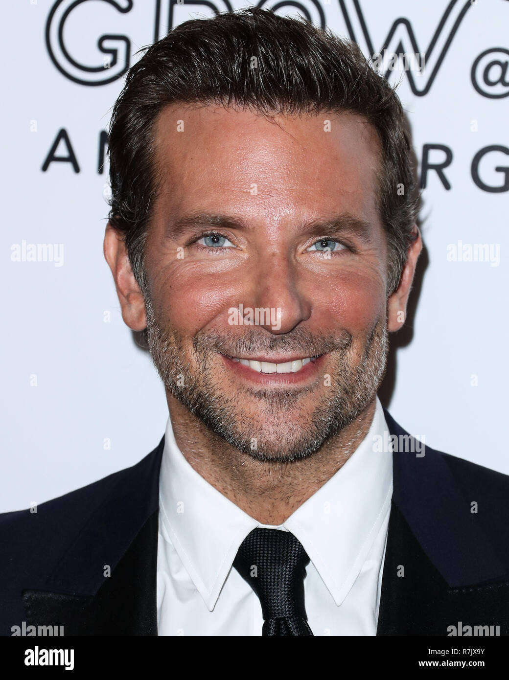 BEVERLY HILLS, Los Angeles, CA, Stati Uniti d'America - 29 novembre: Bradley Cooper arriva al trentaduesimo annuale America Cinematheque Awards Gala tenutosi presso il Beverly Hilton Hotel il 29 novembre 2018 a Beverly Hills Los Angeles, California, Stati Uniti. (Foto di Xavier COLLIN/Image Press Agency) Foto Stock