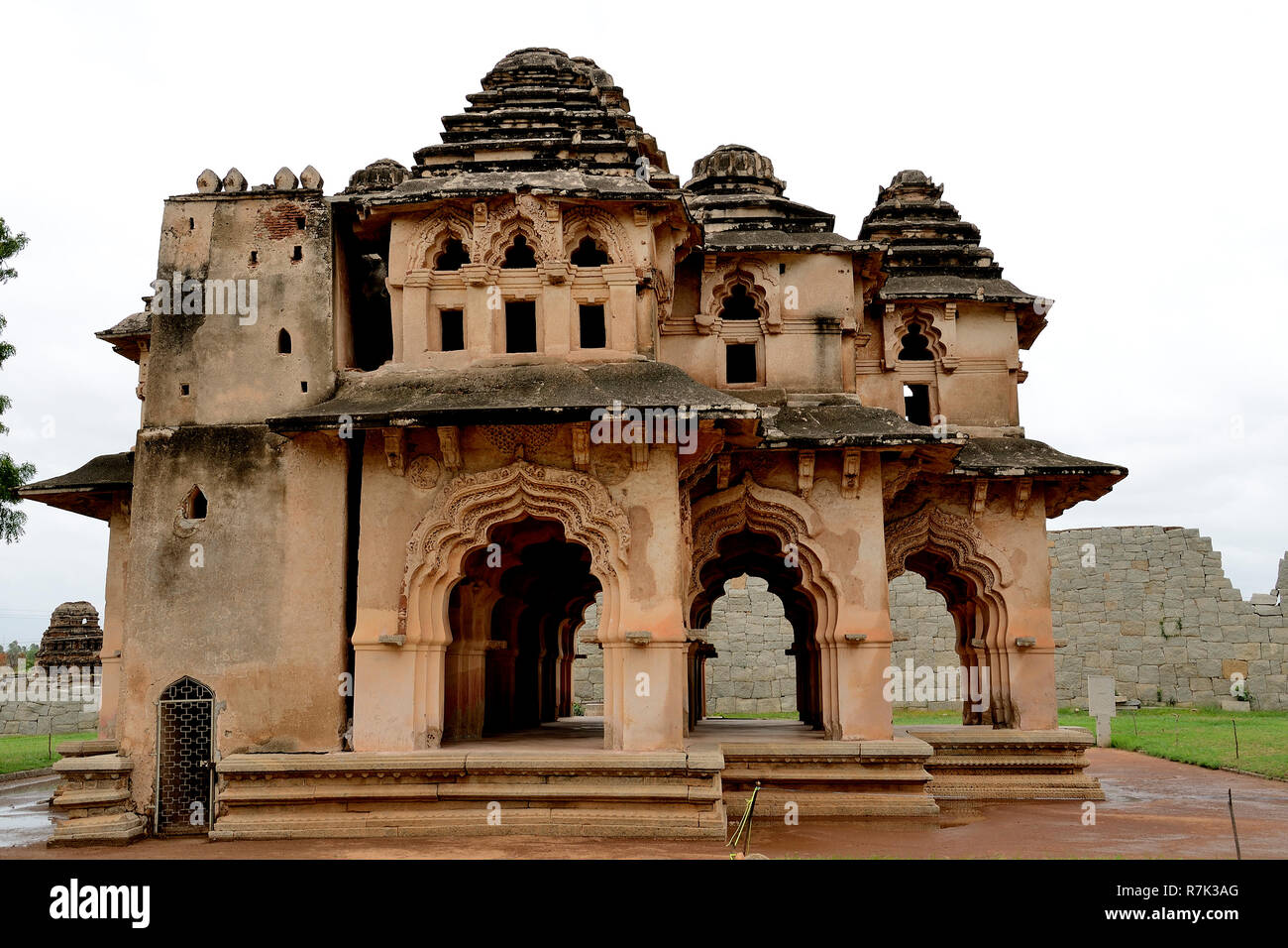 Lotus Mahal o Lotus Temple, Hampi, Karnataka, India Foto Stock