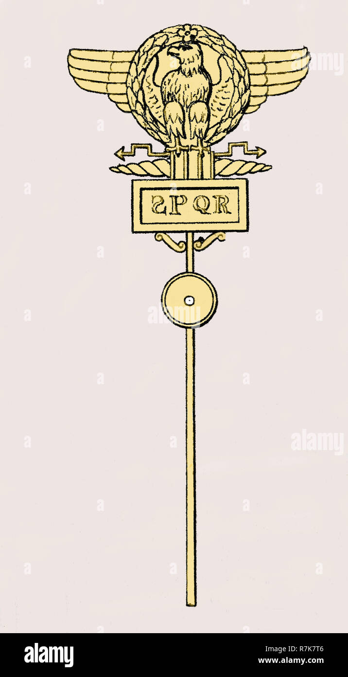 Esercito Romano. Imperial standard. Aquila (aquila). Incisione. Colore. Di epoca imperiale. Foto Stock