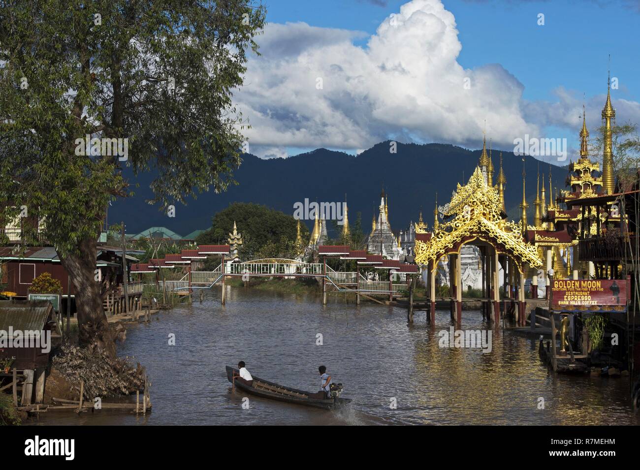Myanmar, Stato Shan, Taunggyi distretto, Lago Inle, Wyar ma Foto Stock