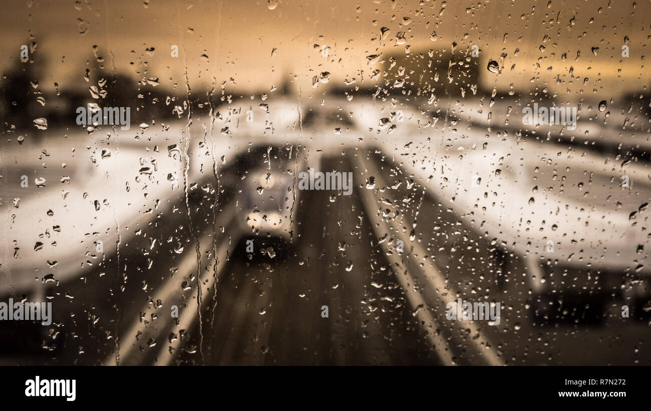 Giorno di pioggia sul treno di Arnhem Foto Stock