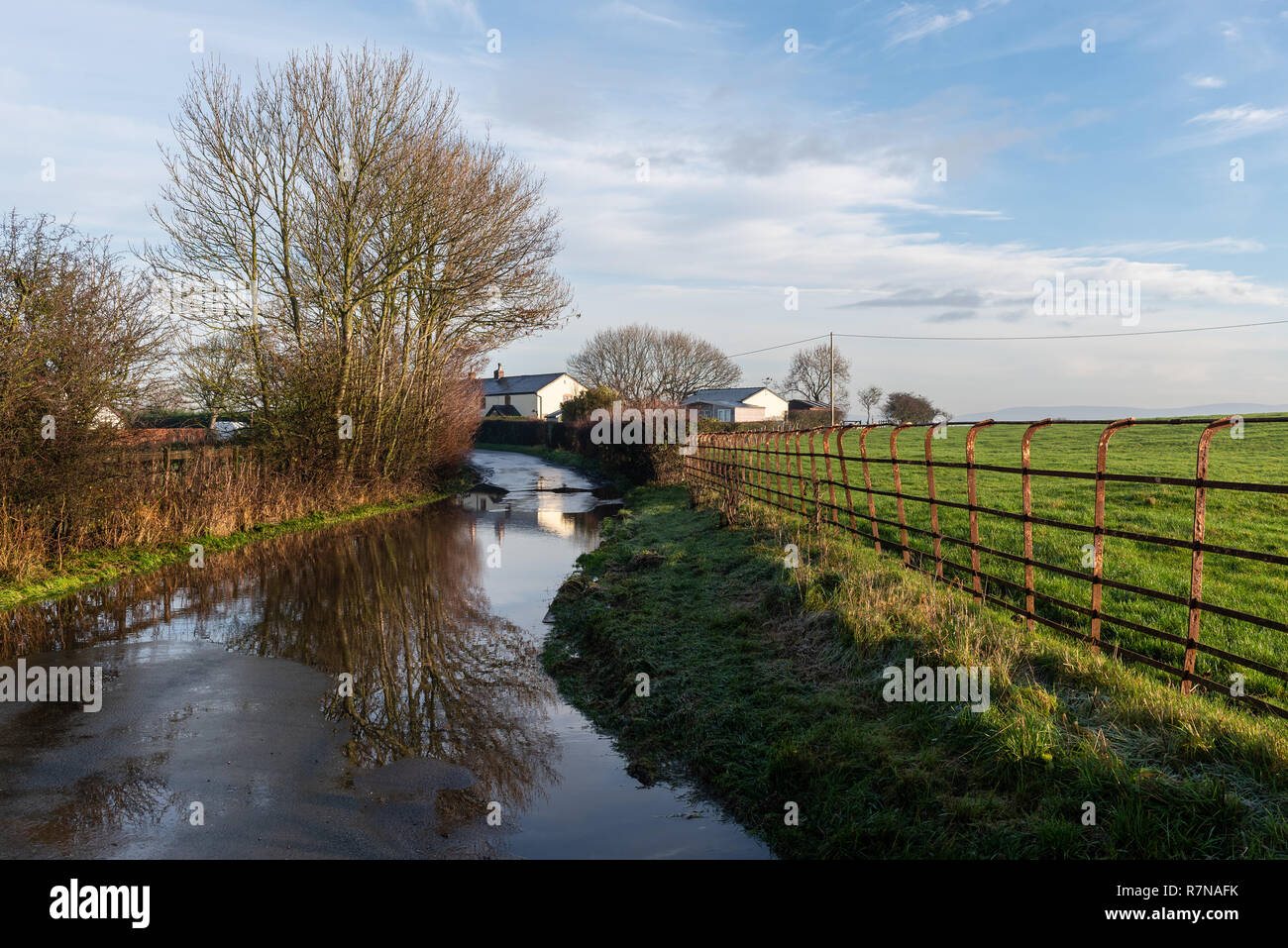 Inondati lane a Hale Nook vicino Hambleton Lancashire Foto Stock