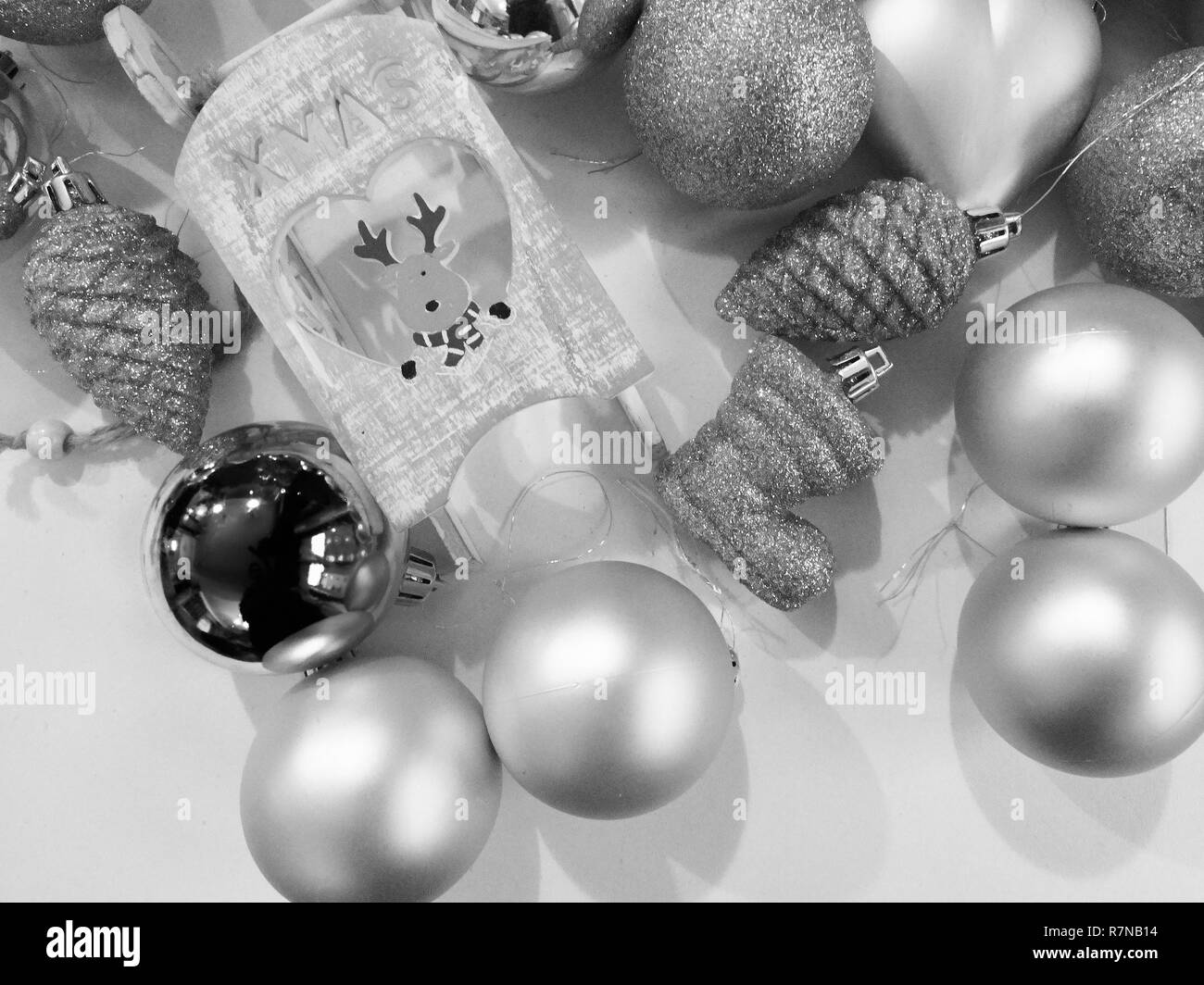 Colpo di alcune decorazioni comunemente usati per adornare gli alberi di Natale Foto Stock