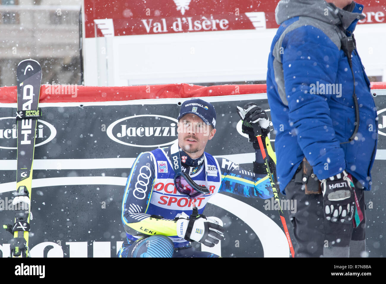 08 dic 2018 presentazione sul podio Matts Olsson di Svezia 3° in Val d'Isere Slalom Gigante maschile Audi FIS Coppa del Mondo di Sci Alpino 2019 Foto Stock