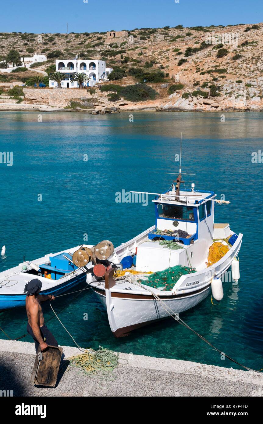 Grecia CICLADI Piccole Cicladi, Koufonissia isola, Hora, fisherman Foto Stock
