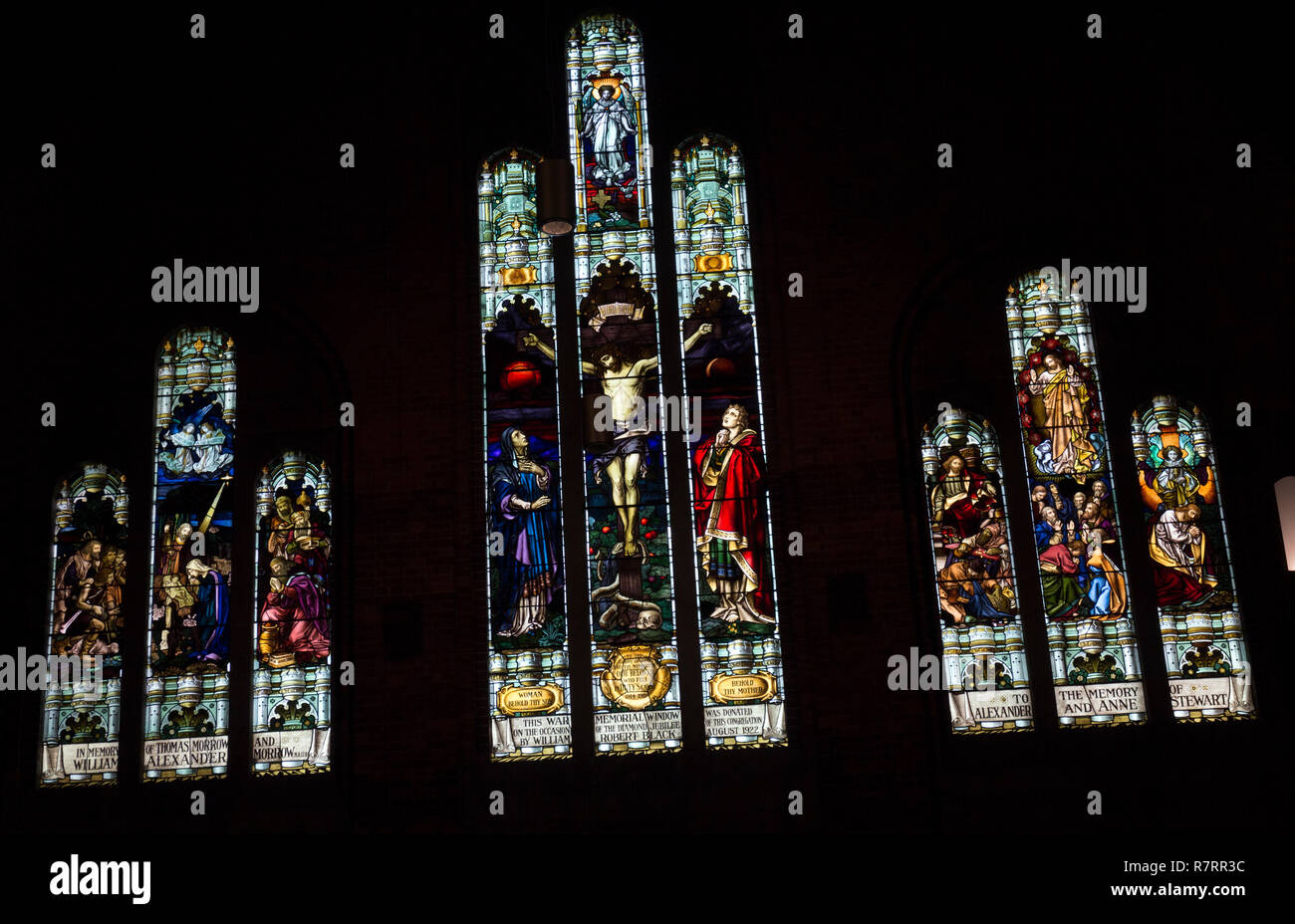 Il vetro macchiato in St. Andrew's Uniting Chiesa, Creek Street, Brisbane, Queensland, Australia Foto Stock