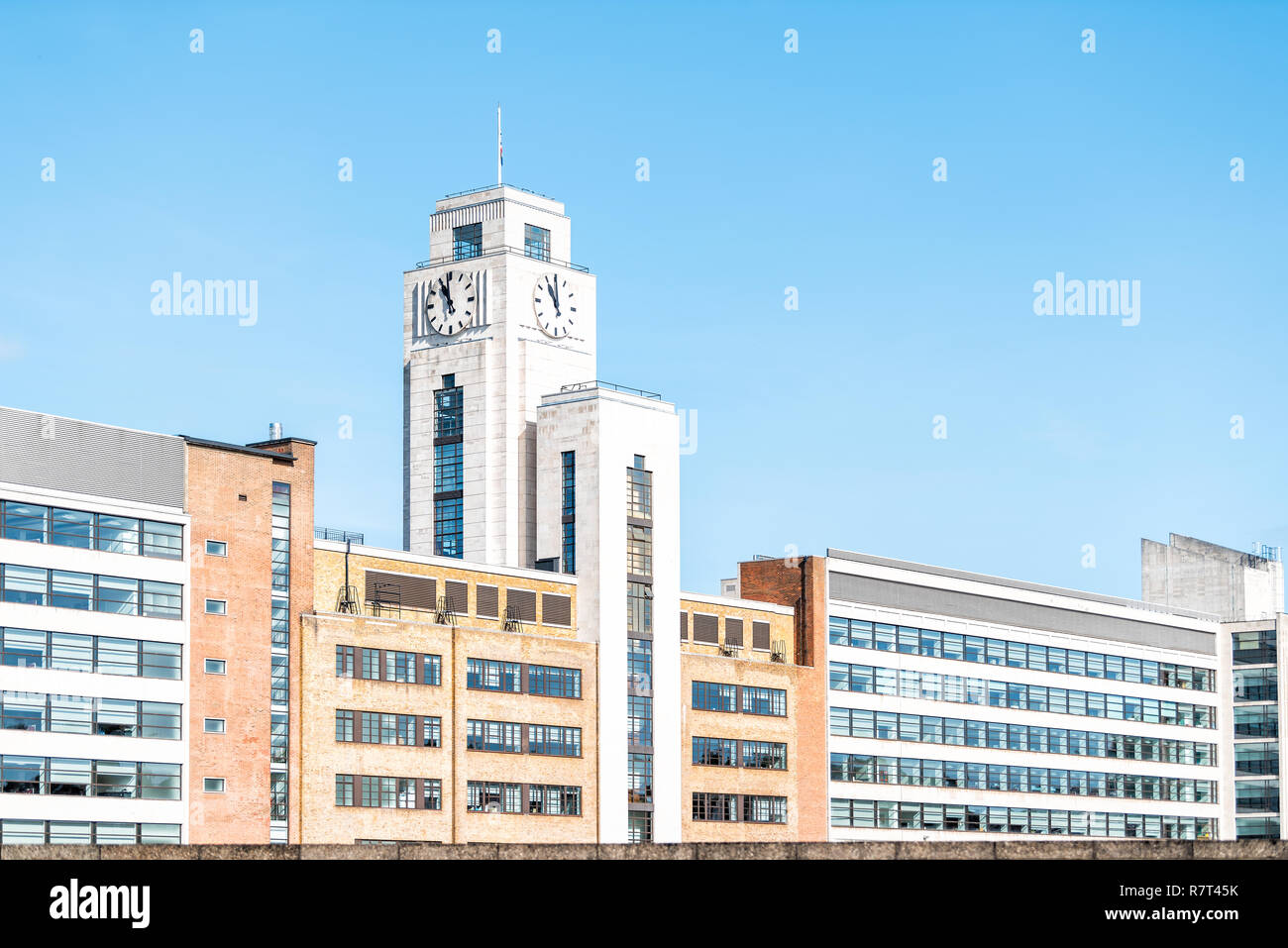 Londra, UK National Audit Office building architettura esterna con la torre dell orologio nel Regno Unito, Pimlico quartiere di quartiere Foto Stock