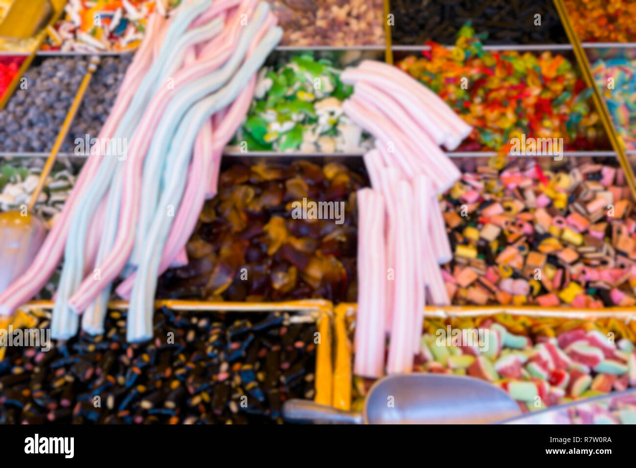 Inquadratura sfocata di caramella, Abstract sfondo colorato. Sfocato Candy Background.Motion Blur di gelatina dolce sapore di frutta, caramelle Colorfu Dessert Foto Stock