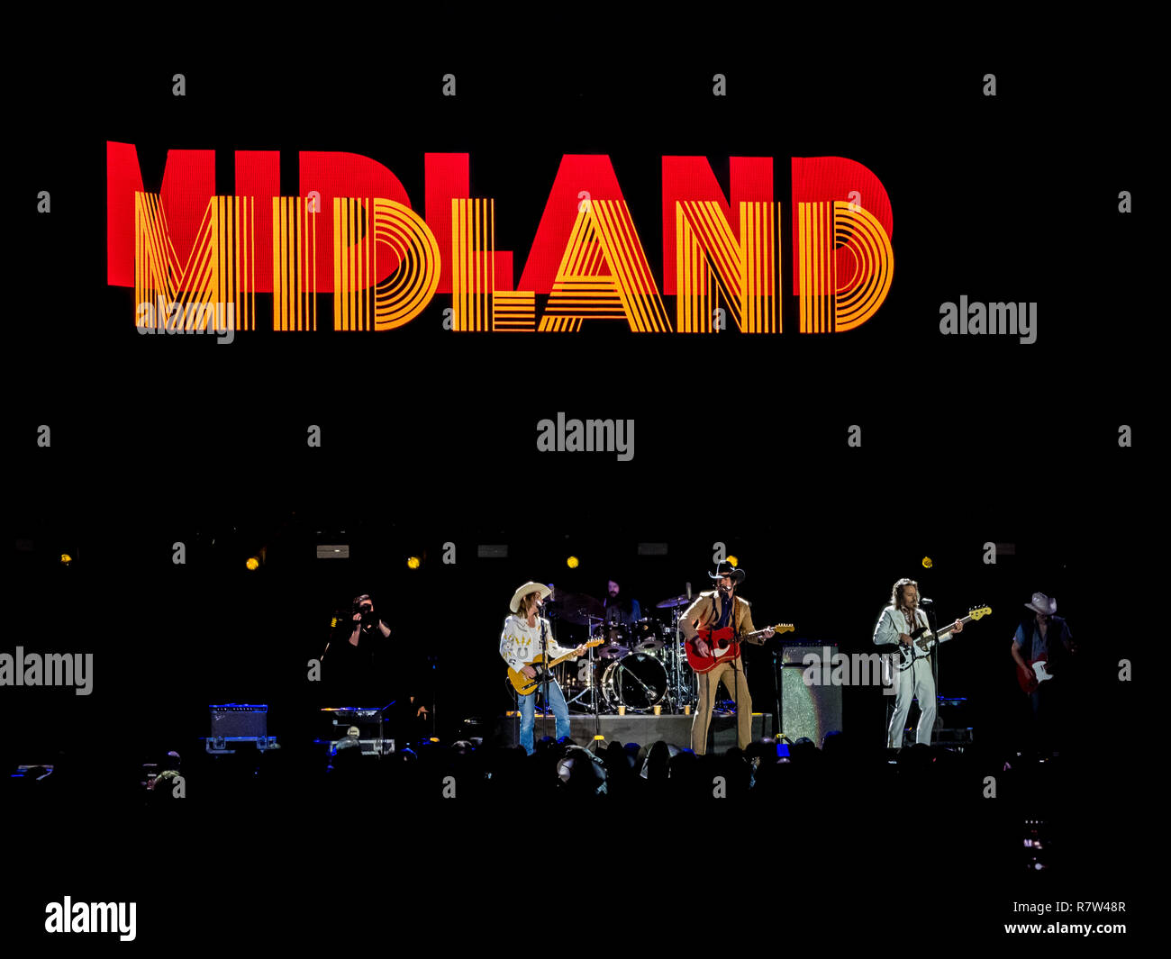 Dal vivo sul palco Midland Band durante Country 2 Country Music Festival Arena O2 London Inghilterra England Foto Stock
