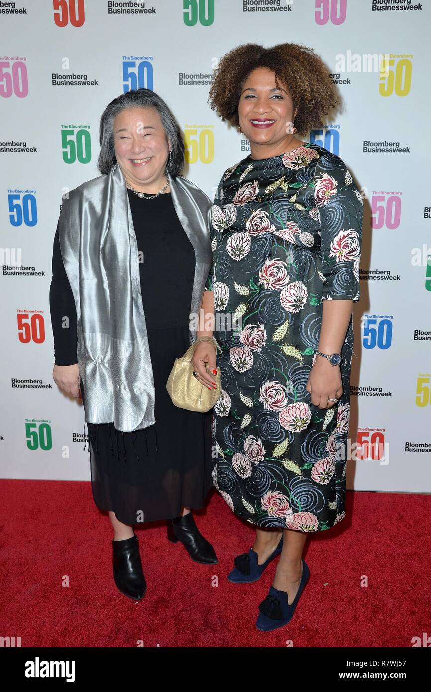 Tina Tchen, Fatima Goss tombe presso gli arrivi per la Bloomberg 50 - Le icone e gli innovatori che hanno modificato il Global Business nel 2018, Cipriani 25 Broadway, New York, NY Dicembre 10, 2018. Foto di: Kristin Callahan/Everett Collection Foto Stock