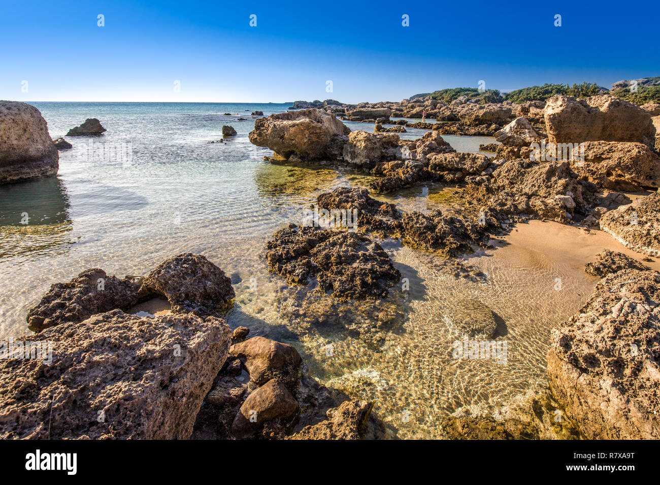Falassarna beach sull'isola di Creta con azure acqua chiara, la Grecia, l'Europa. Foto Stock