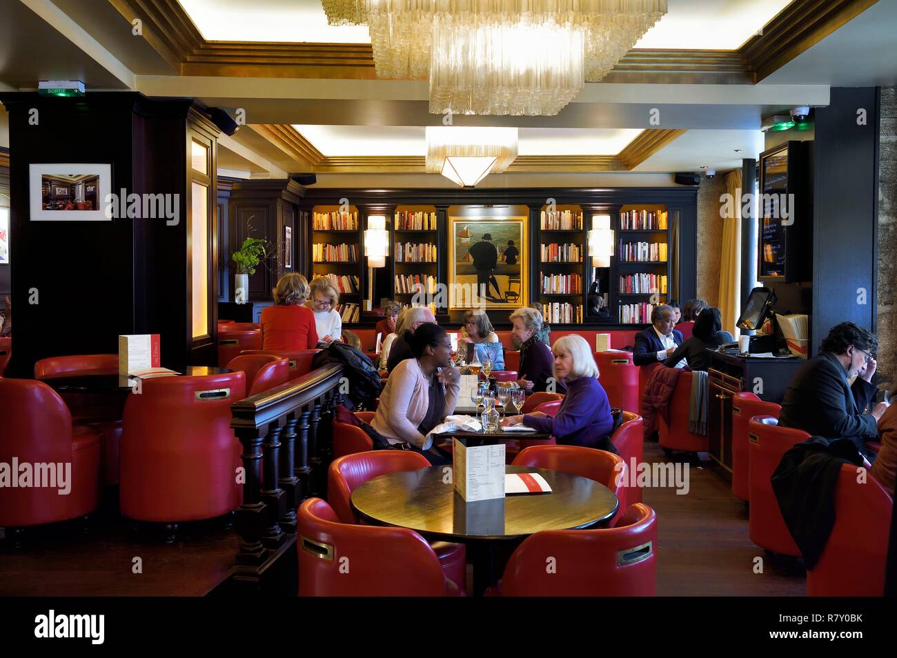 Francia, Parigi, Carrefour de l'Odeon, cafè les Editeurs Foto Stock