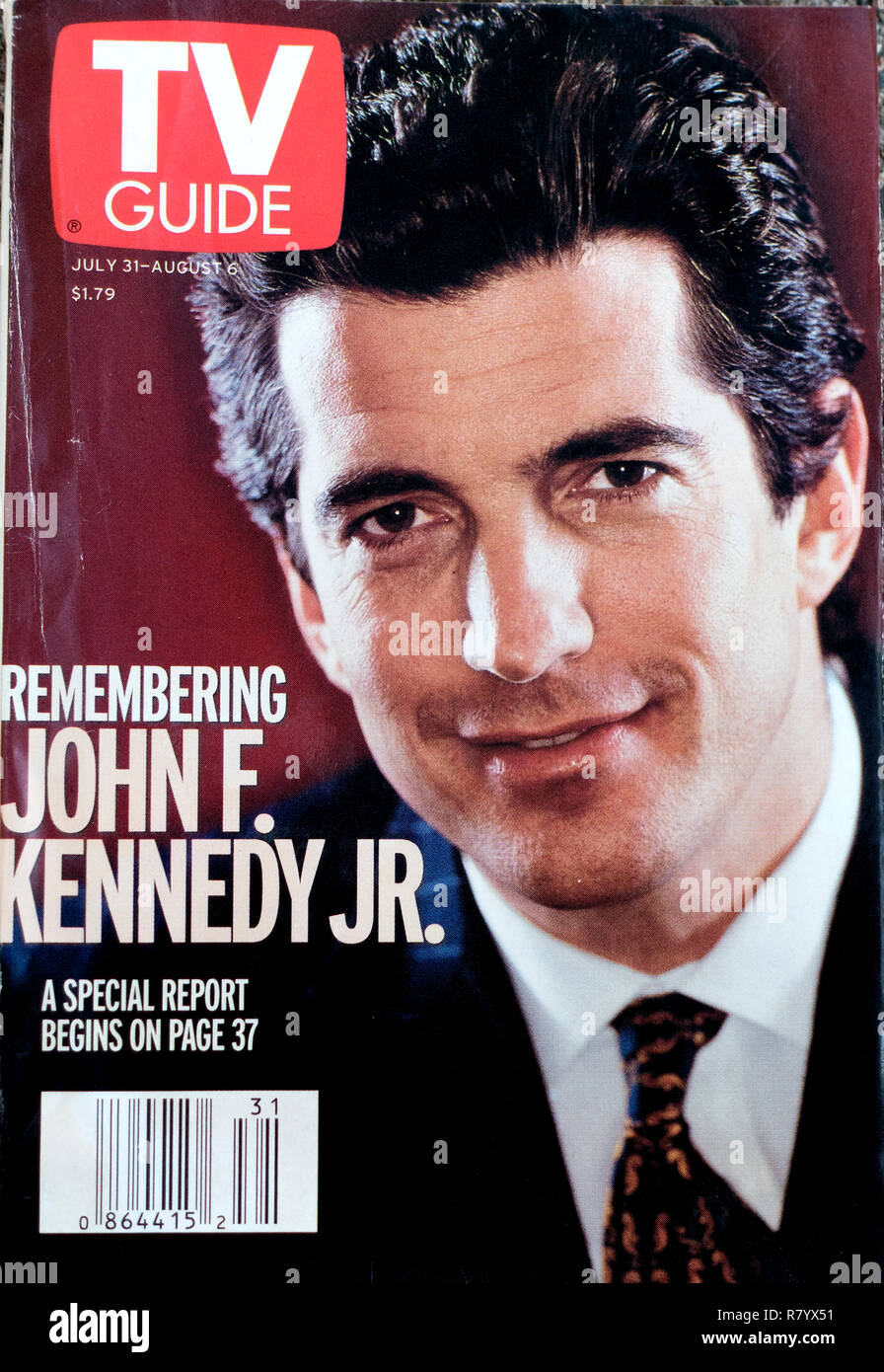 TV Guide Magazine con coperchio fotografia ricordando John F. Kennedy Jr. St Paul Minnesota MN USA Foto Stock