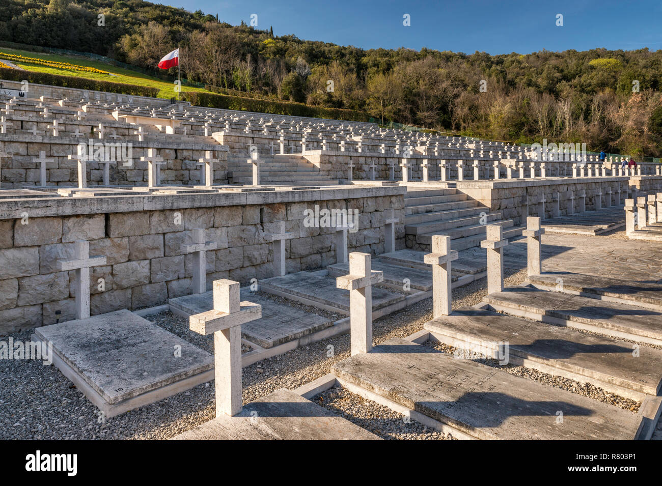 Graves al polacco il Cimitero di Guerra vicino a Abbazia di Montecassino, Lazio, Italia Foto Stock