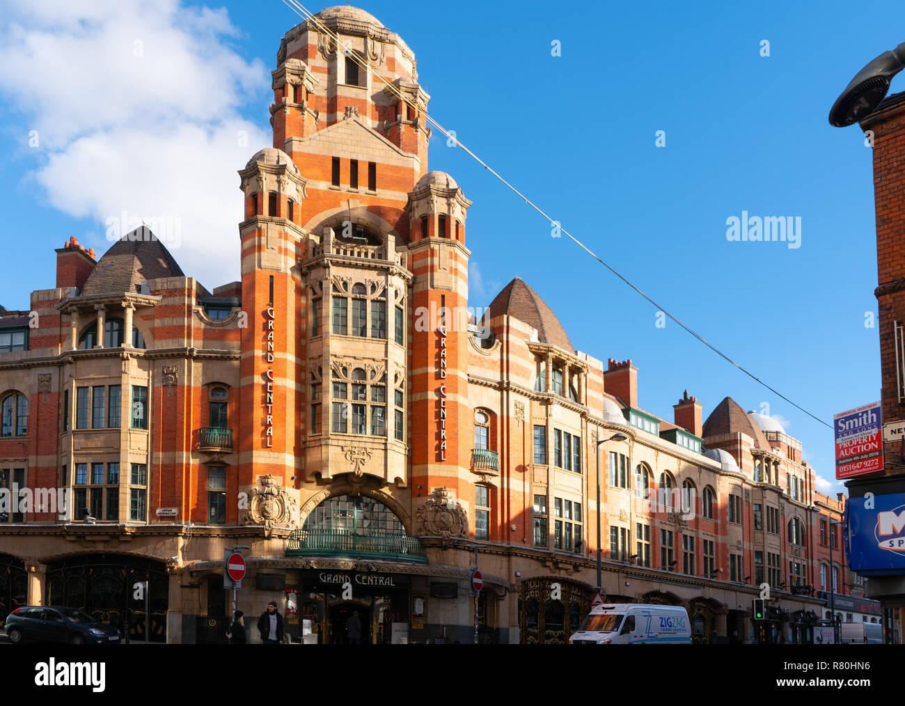 Grand Central Hotel, Renshaw Street, Liverpool. È stata una chiesa, Cinema e Teatro in precedenza. Immagine presa in ottobre 2018. Foto Stock