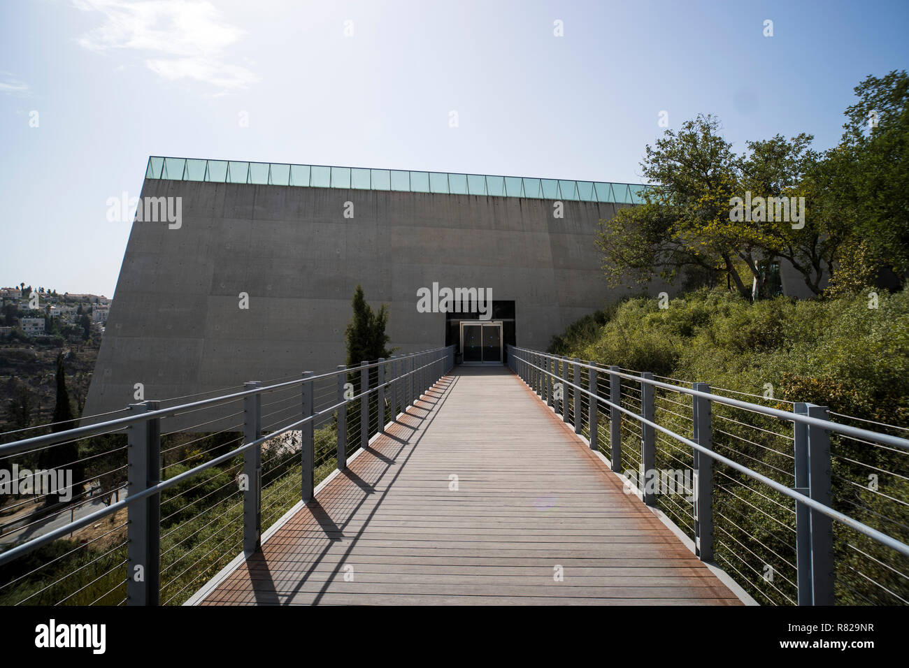 Yad Vashem. Gerusalemme, Israele. Il 24 ottobre 2018. Ingresso principale al Mausoleo di Yad Vashem Israele, il memoriale ufficiale per il Ebrei vittime della Shoah, stabilito in 1953 Foto Stock