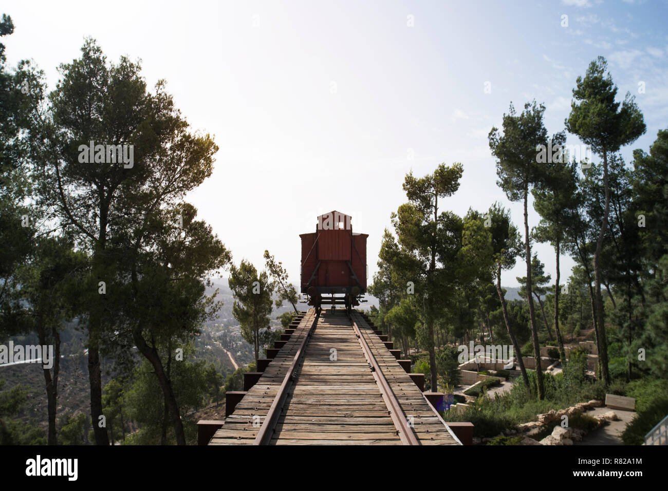 Treno di Olocausto a Yad Vashem a Gerusalemme. in treno in cui i nazisti trasportati gli ebrei e i prigionieri di guerra di distruzione nei campi di concentramento. Foto Stock