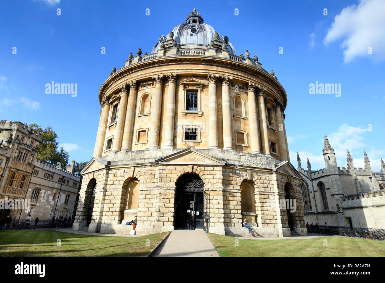 La Radcliffe Camera, Sala di lettura della Biblioteca Bodleiana dell'Università di Oxford, Regno Unito Foto Stock
