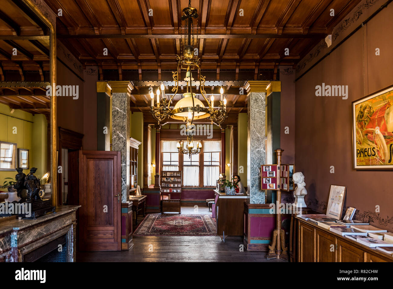 Interior Desig e mobili in stile art nouveau della Maison Autrique, il primo Horta house , in Schaerbeek, Bruxelles, Belgio Foto Stock