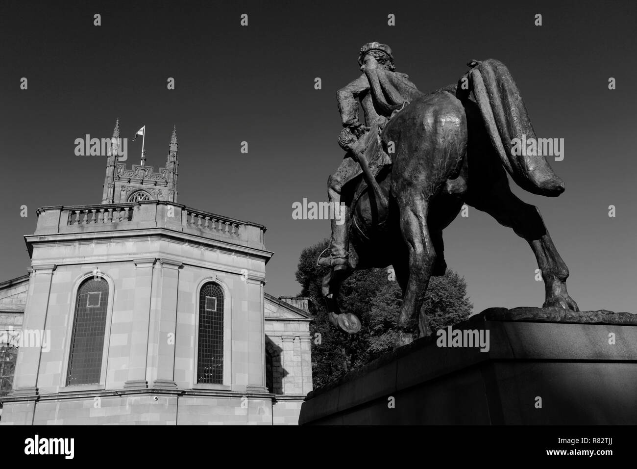 Bonnie Prince Charlie statua, Derby Cathedral Chiesa di Tutti i Santi, Cathedral Quarter, Derby City Centre, Derbyshire, England, Regno Unito Foto Stock