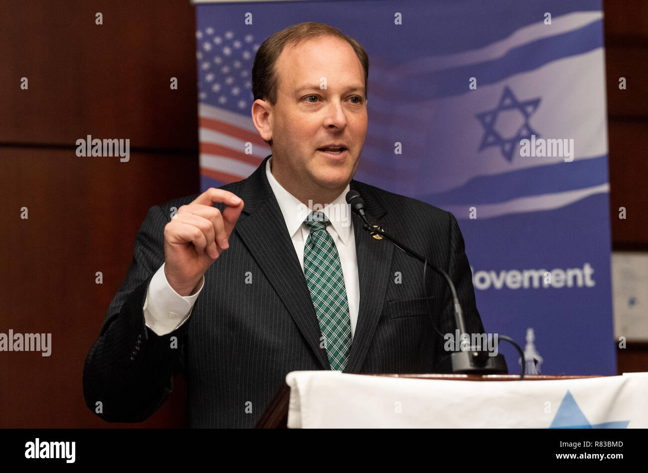Washington DC, Stati Uniti d'America. 12 dic 2018. Rappresentante statunitense Lee Zeldin (R-NY) presso l'American movimento sionista / AZM Washington Forum: rinnovare l'impegno Bipartisan in piedi con Israele e il Sionismo nel Capitol Visitor Center di Washington il 12 dicembre 2018. Credito: Michael Brochstein/Alamy Live News Foto Stock