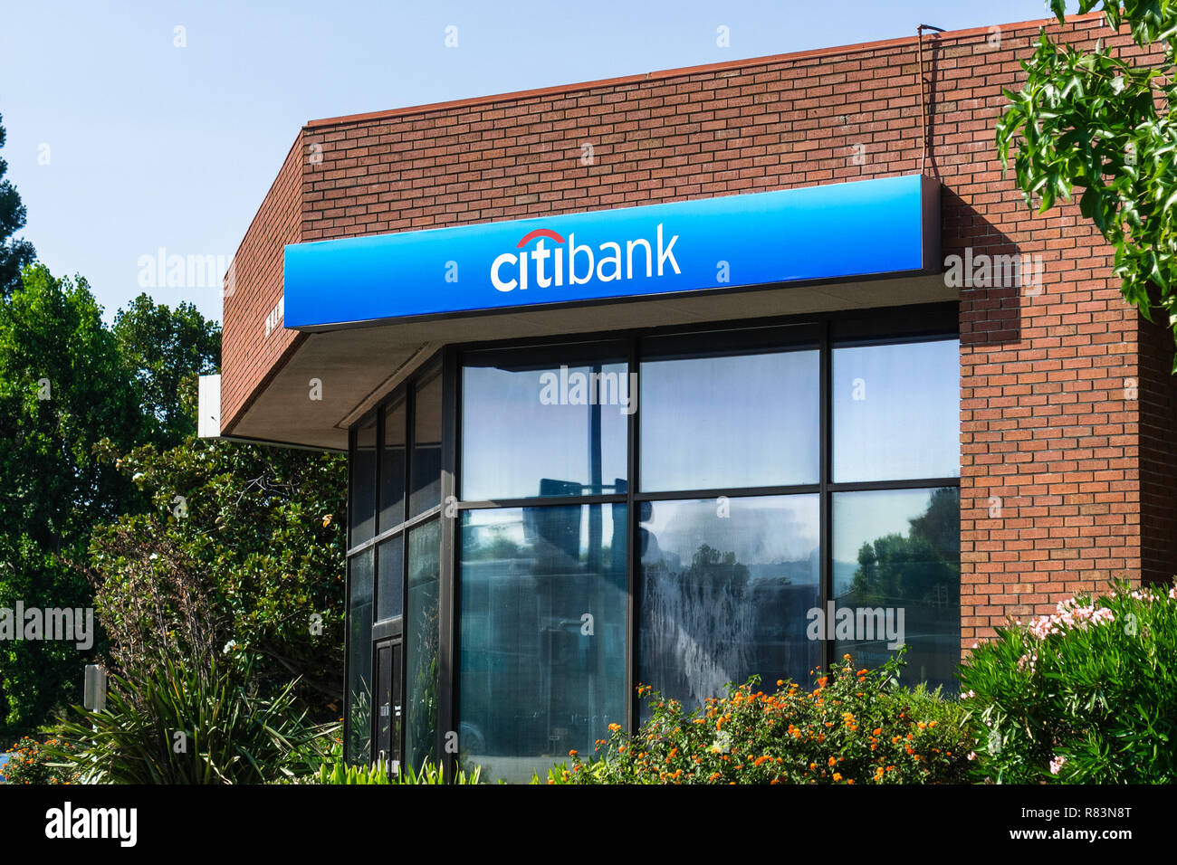 Agosto 14, 2018 Sunnyvale / CA / STATI UNITI D'AMERICA - Citibank filiale locale in una delle città nella zona della baia di San Francisco Foto Stock