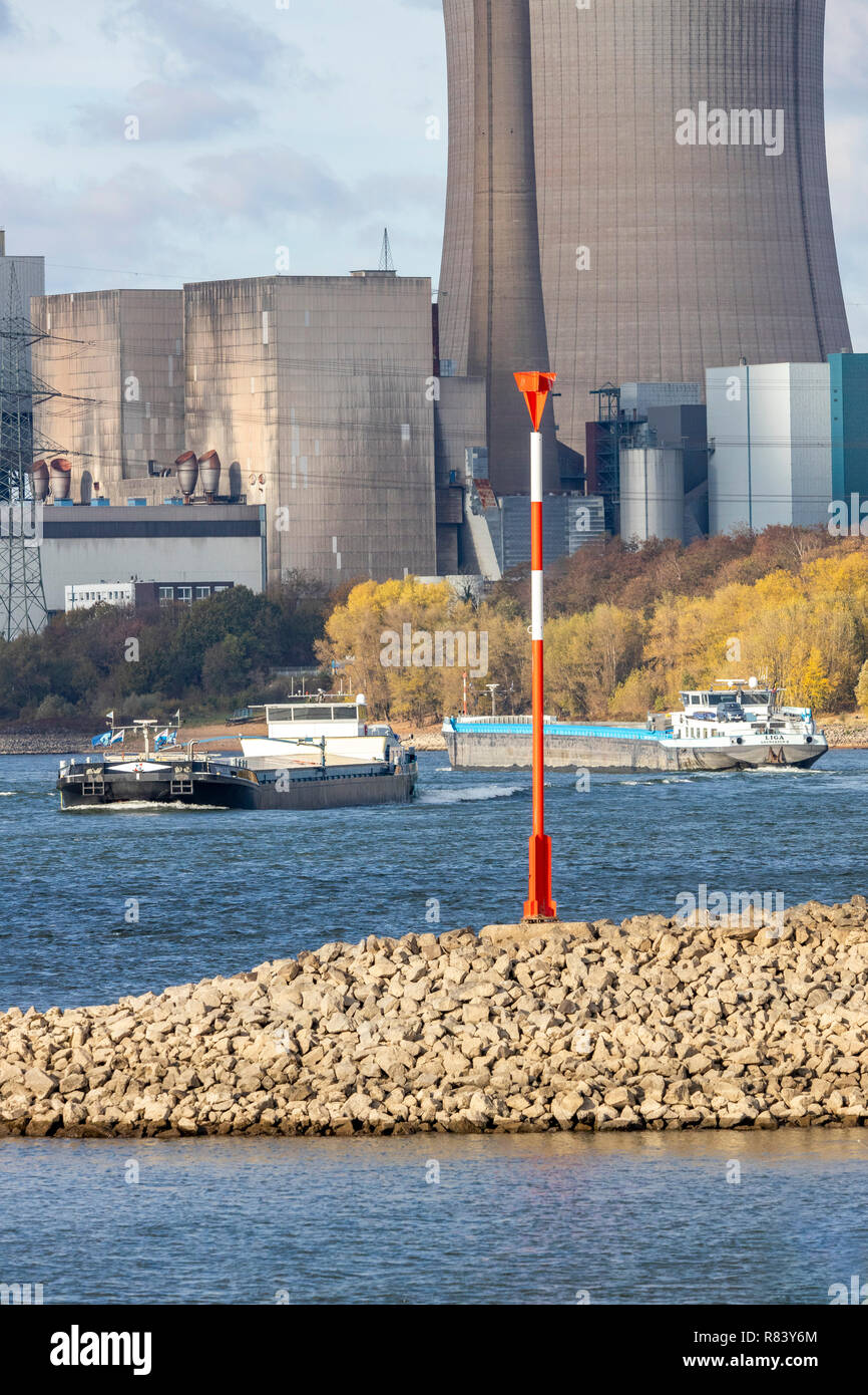 Reno vicino Voerde, Basso Reno, estrema acqua bassa, livello del Reno a 95 cm, assolutamente più bassa registrata a livello dell'acqua, dopo la lunga siccità cade Reno sh Foto Stock