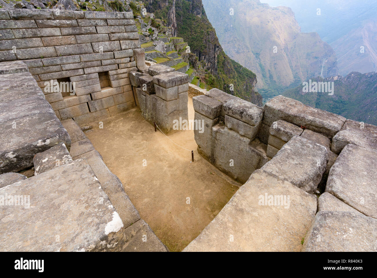 Le rovine di un antico tempio a Machu Picchu, Perù Foto Stock