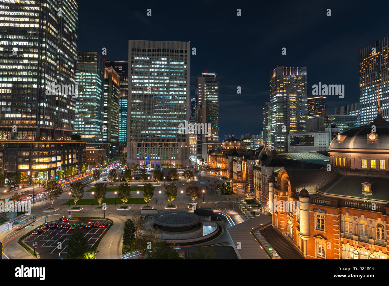 La stazione di Tokyo edificio a Twilight time. Foto Stock