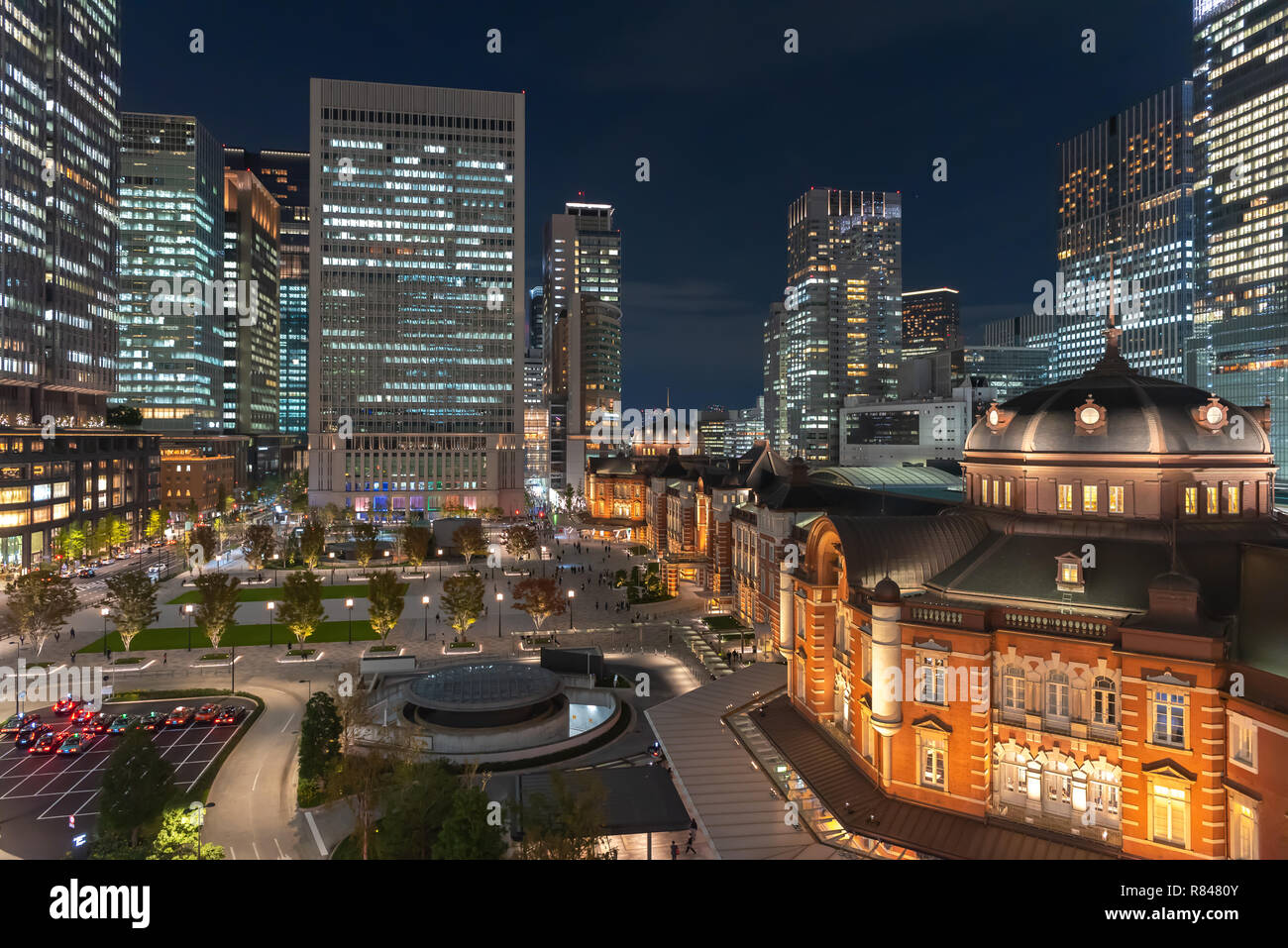 La stazione di Tokyo edificio a Twilight time. Foto Stock