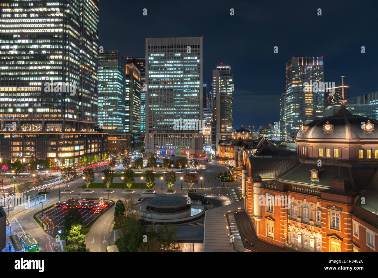 La stazione di Tokyo edificio a Twilight time. Foto Stock