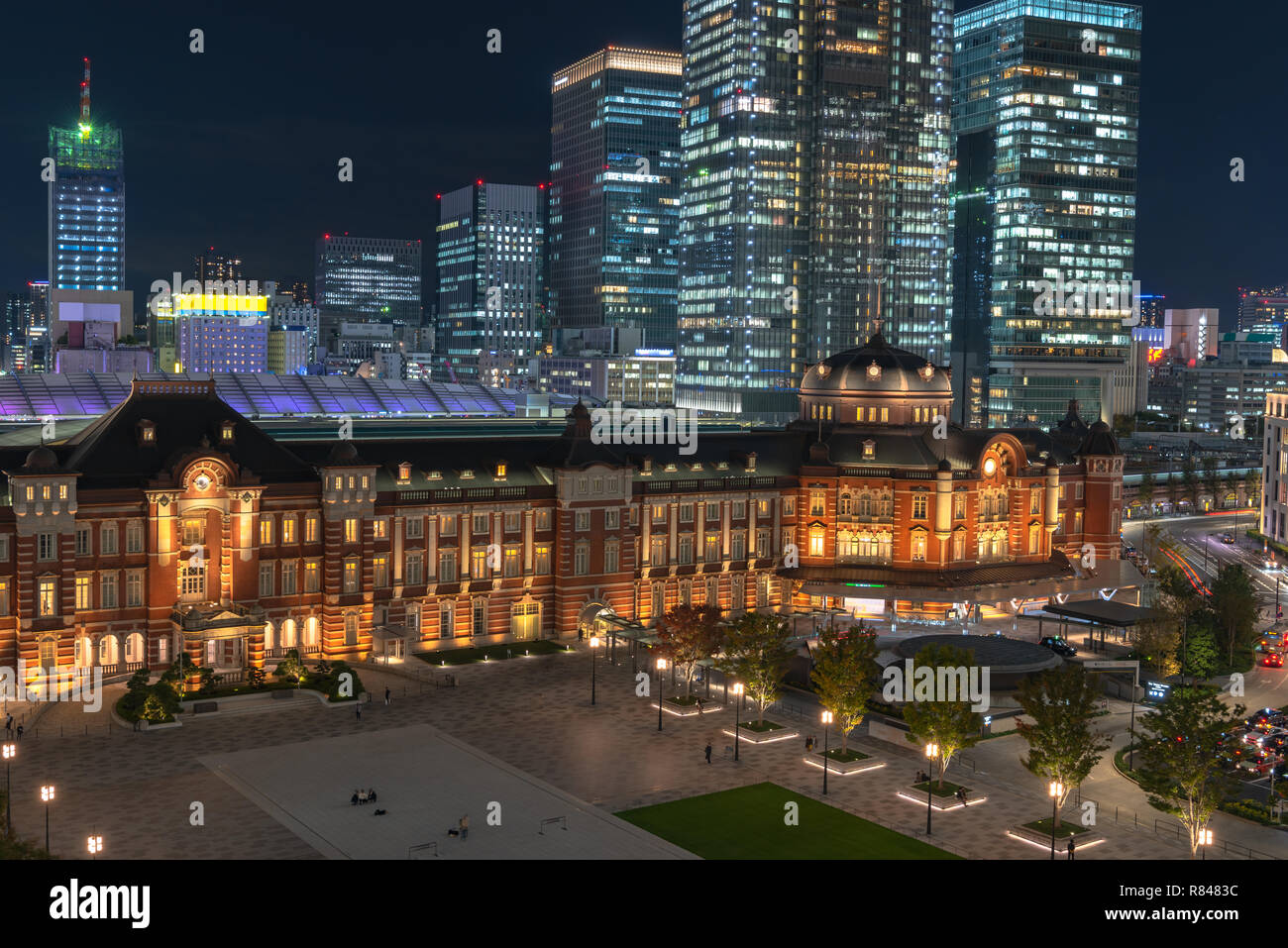La stazione di Tokyo edificio a Twilight time. Foto Stock