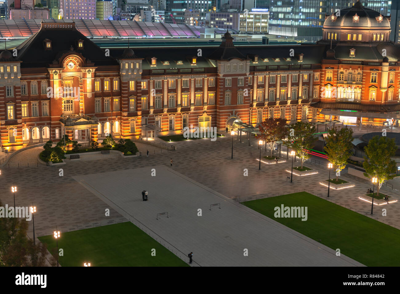 La stazione di Tokyo edificio a Twilight time. Foto Stock