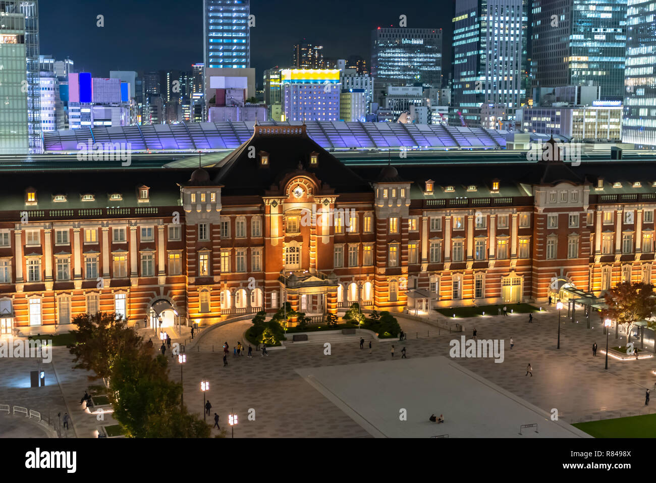 La stazione di Tokyo edificio a Twilight time. Foto Stock