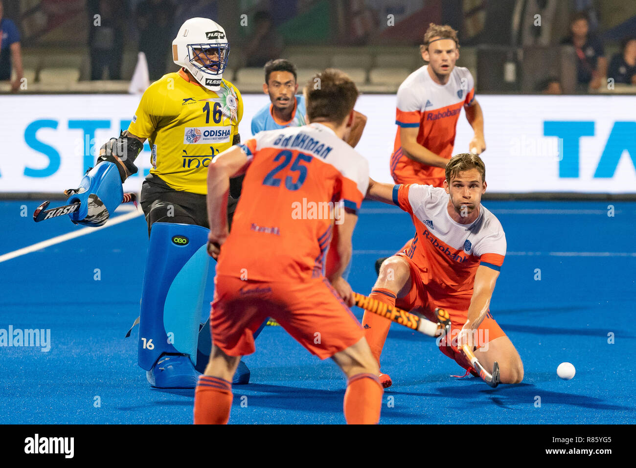 Bhubaneswar, India. 13 dicembre, 2018. Hockey Odisha uomini di Coppa del Mondo di Bhubaneswar 2018. Luogo: Kalinga Stadium. Mirco Pruyser durante il gioco India vs Paesi Bassi. Credito: Pro scatti/Alamy Live News Foto Stock