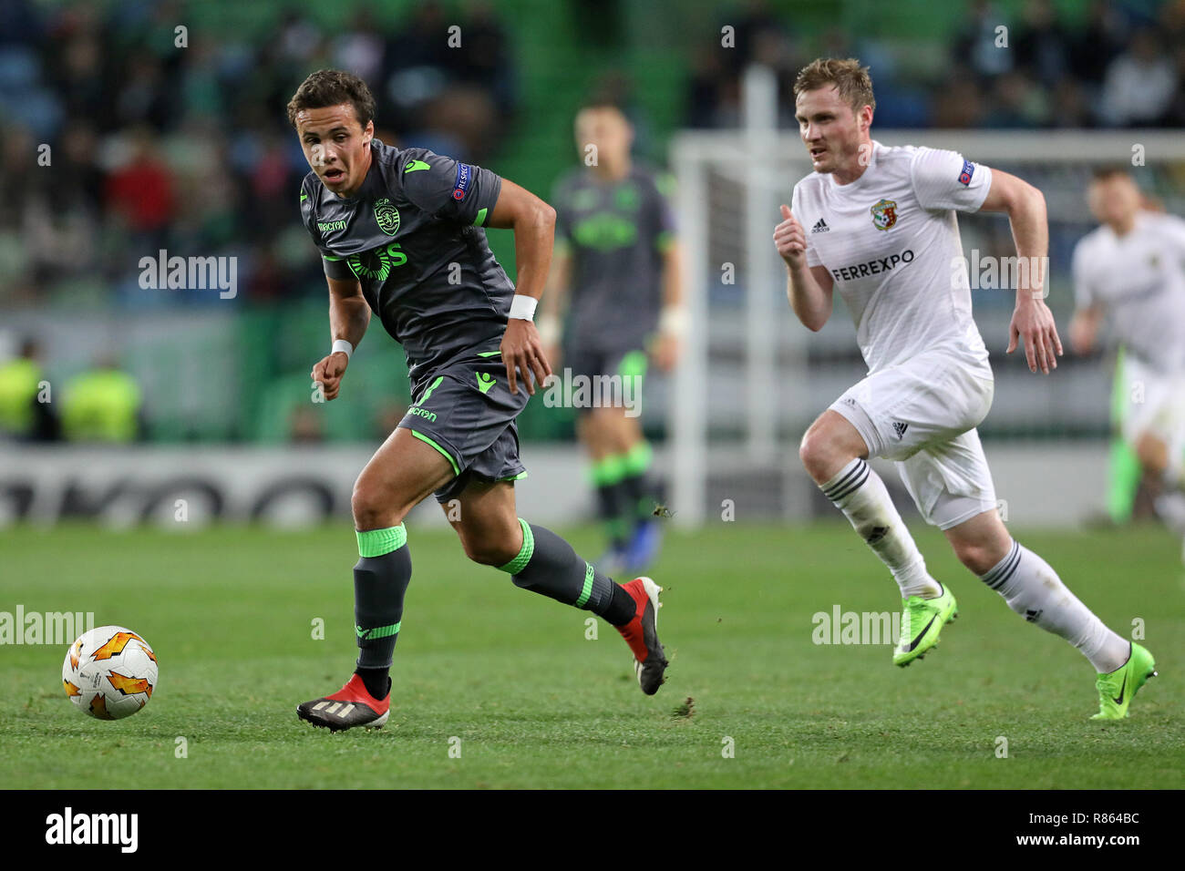 Lisbona, Portogallo. Xiii Dec, 2018. Pedro Marques di Sporting CP in azione durante la UEFA Europa League 2018/2019 partita di calcio tra Sporting CP vs FC Vorskla. Credito: David Martins SOPA/images/ZUMA filo/Alamy Live News Foto Stock