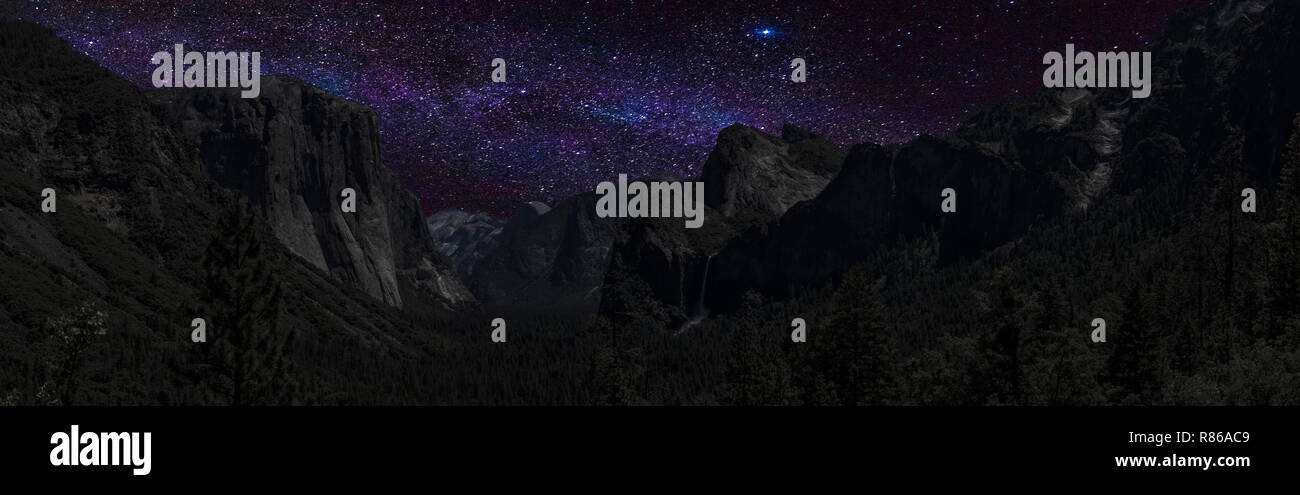 La visione notturna della valle di Yosemite Foto Stock