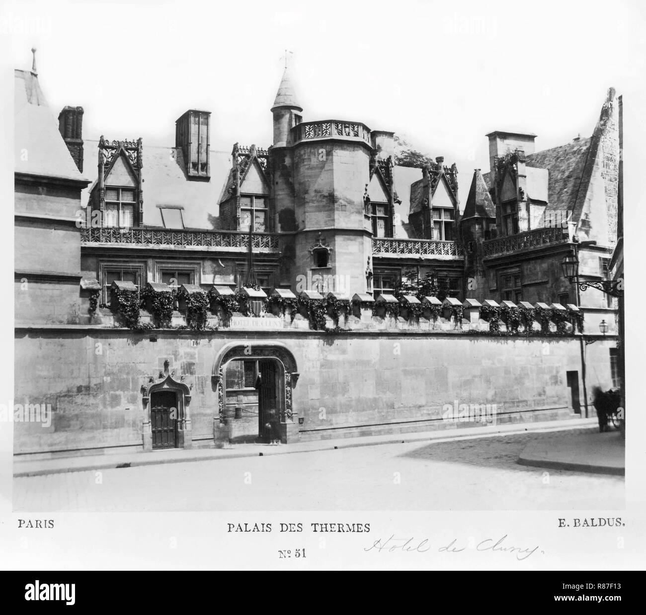 Palais des Thermes de Cluny, Parigi, Francia, albume d'argento Stampa, Edouard Baldus, 1860's Foto Stock